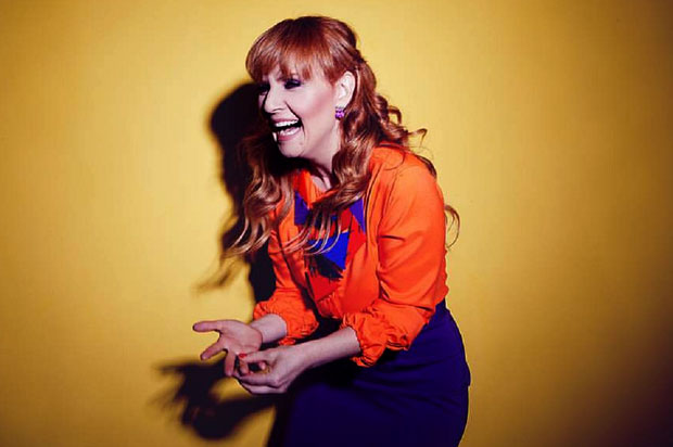 Александра Ковач објавила Вртиш ме у круг